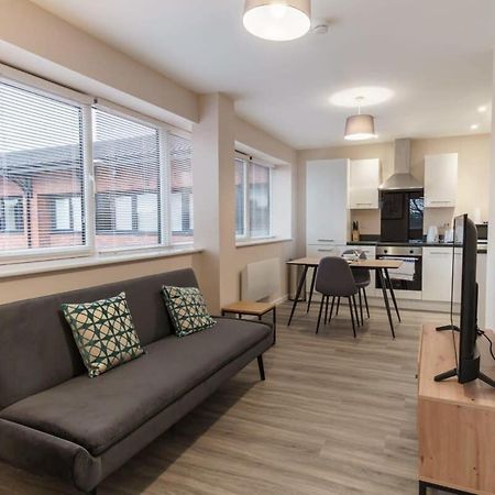Fantastic 1 Bed Flat Manchester - Sleeps 3 ภายนอก รูปภาพ